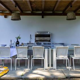 8 Bedroom Villa with Pool near Certaldo, Tuscany, Sleeps 14 - 15